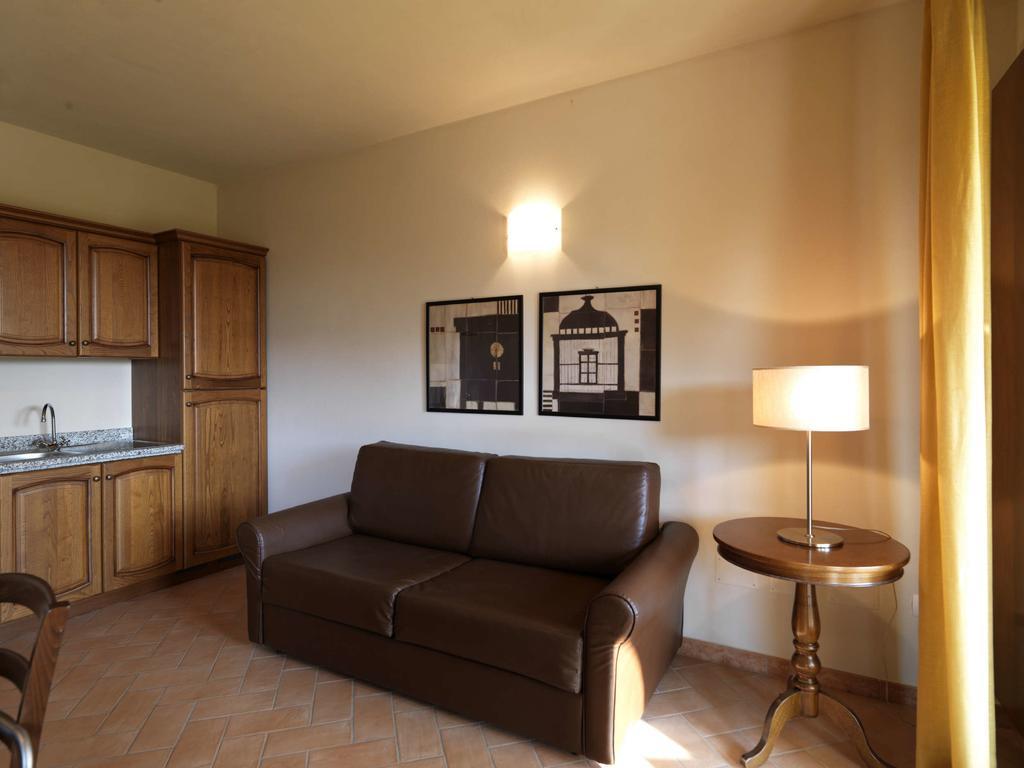 Le Corti Del Sole Residence Venturina Terme Luaran gambar