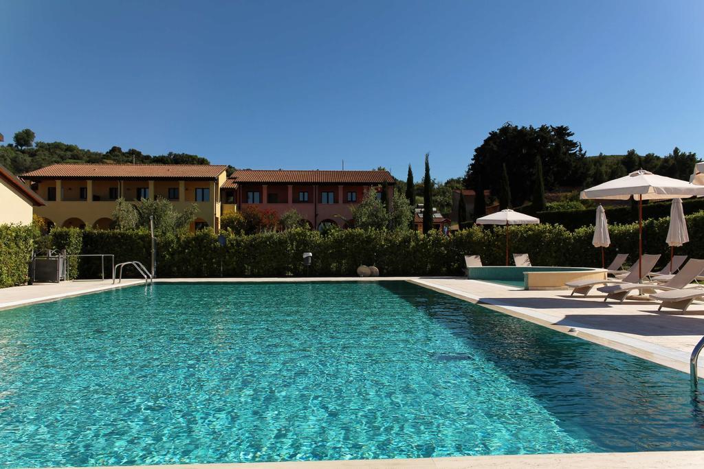 Le Corti Del Sole Residence Venturina Terme Luaran gambar