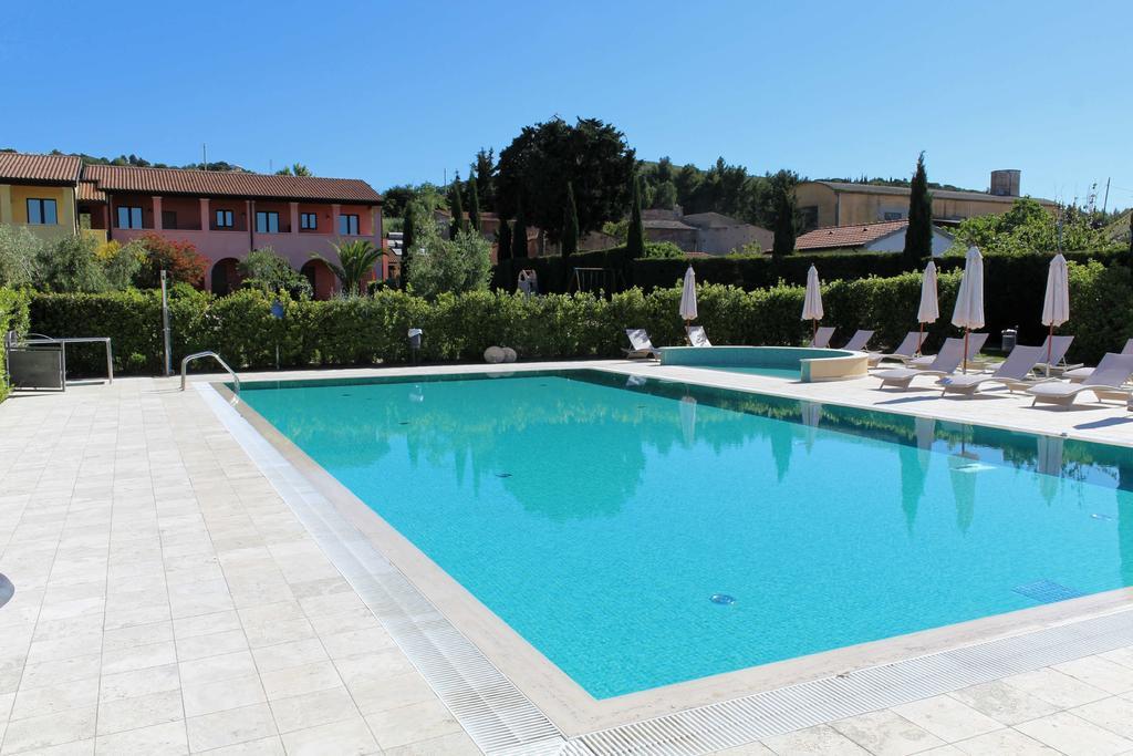 Le Corti Del Sole Residence Venturina Terme Luaran gambar