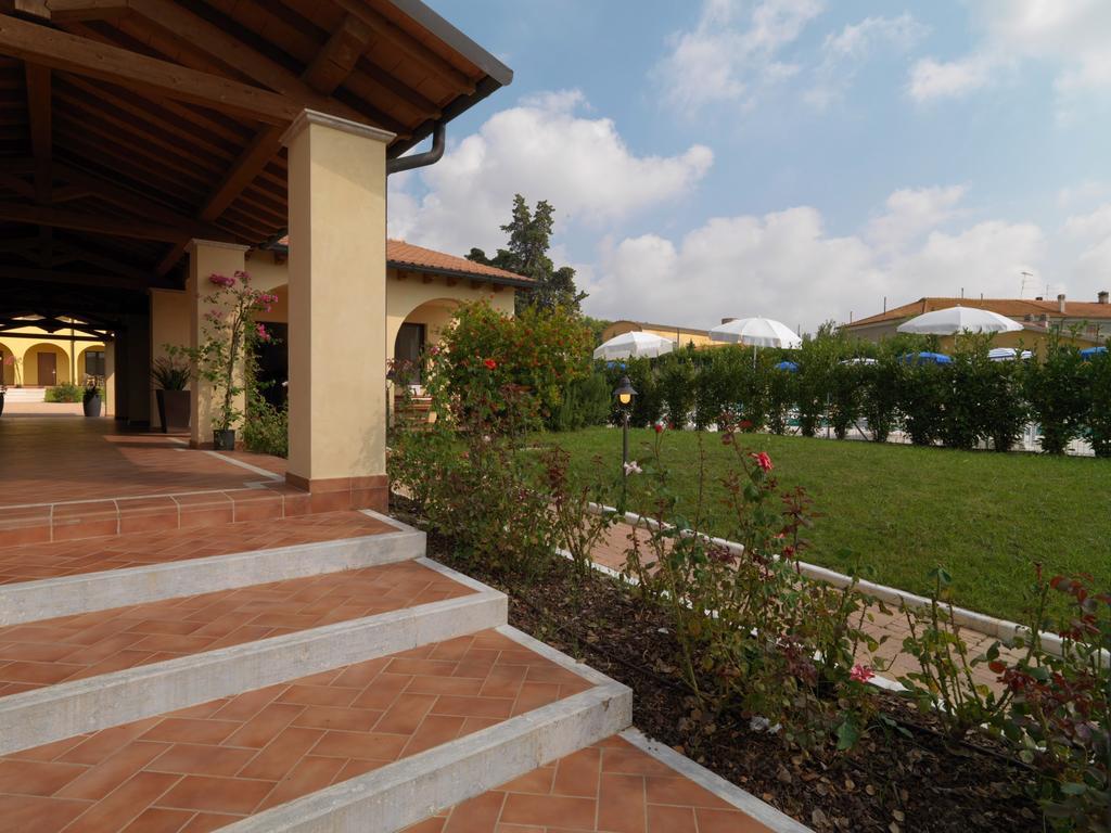 Le Corti Del Sole Residence Venturina Terme Luaran gambar