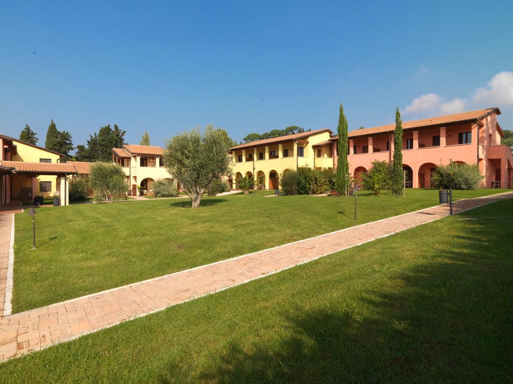 Le Corti Del Sole Residence Venturina Terme Luaran gambar